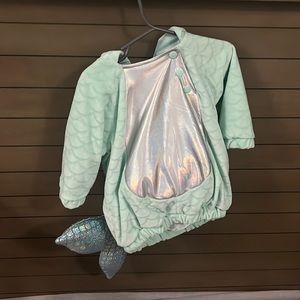 Carter’s 6-12 month narwhal costume